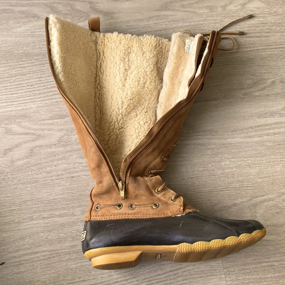 Sperry Topsider Shearling Boots - Picture 4 of 7